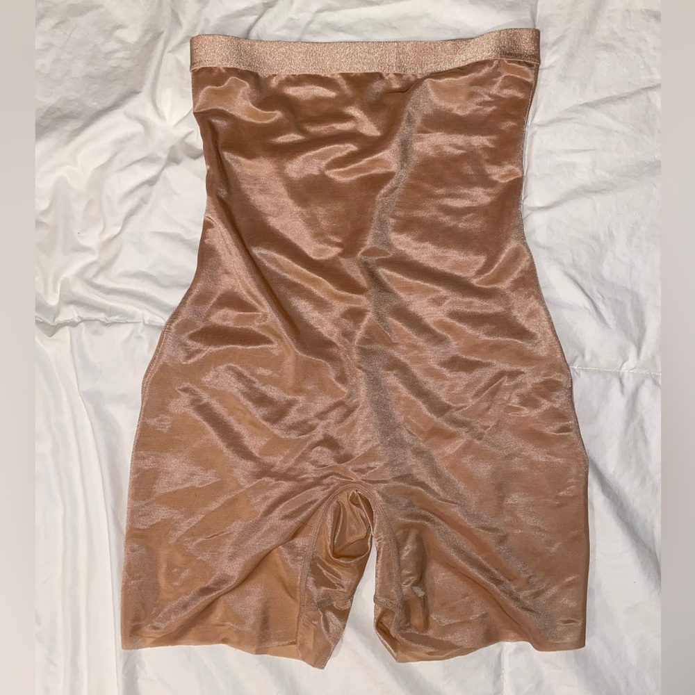 SKIMS barely there mid thigh short